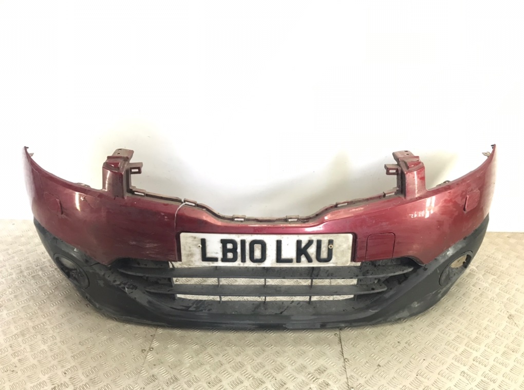 Бампер передний для Nissan Qashqai+2, 2010 г. 1.5 DCi дизель б/у