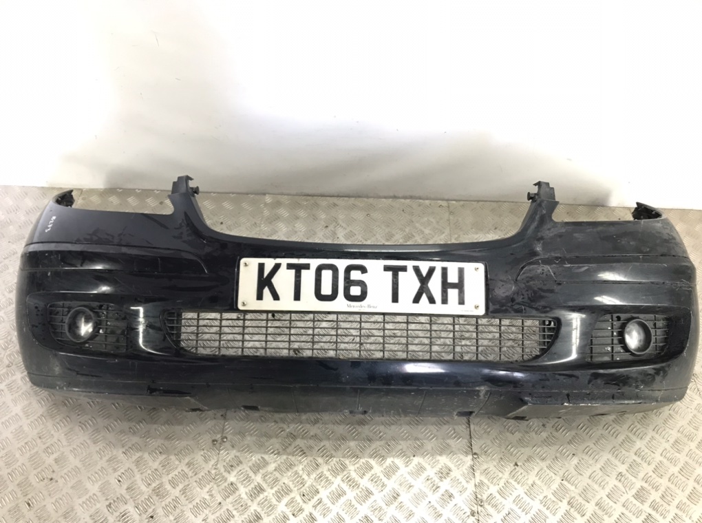 Бампер передний для Mercedes A W169, 2006 г. 2.0 CDi дизель б/у