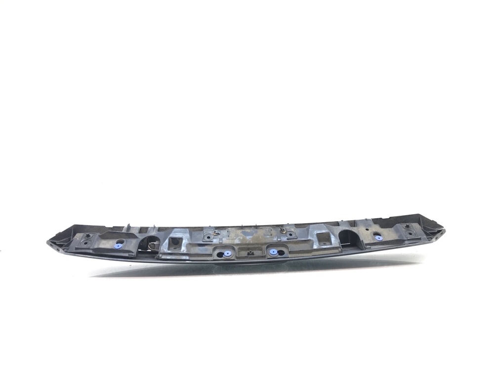 Накладка подсветки номера для Ford Mondeo, 2014 г. 2.0 TDCi дизель б/у — фото 2