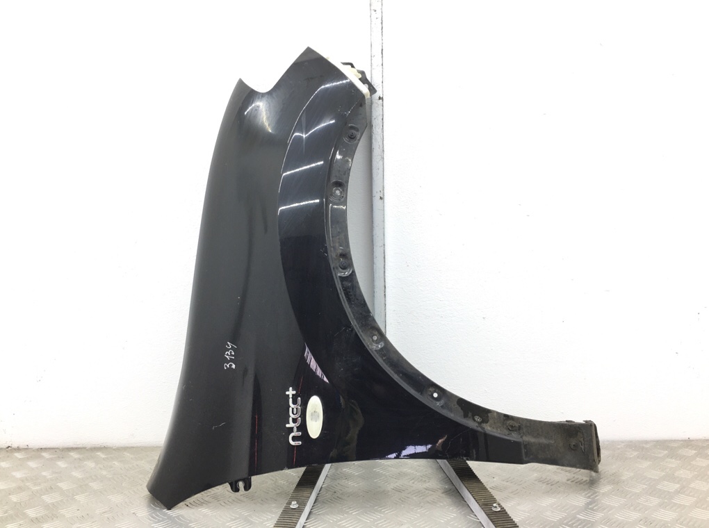 Крыло переднее правое для Nissan Qashqai, 2012 г. 1.5 DCi дизель б/у