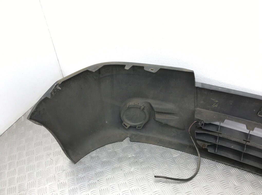 Бампер передний для Opel Vivaro, 2008 г. 2.0 CDTi дизель б/у — фото 6