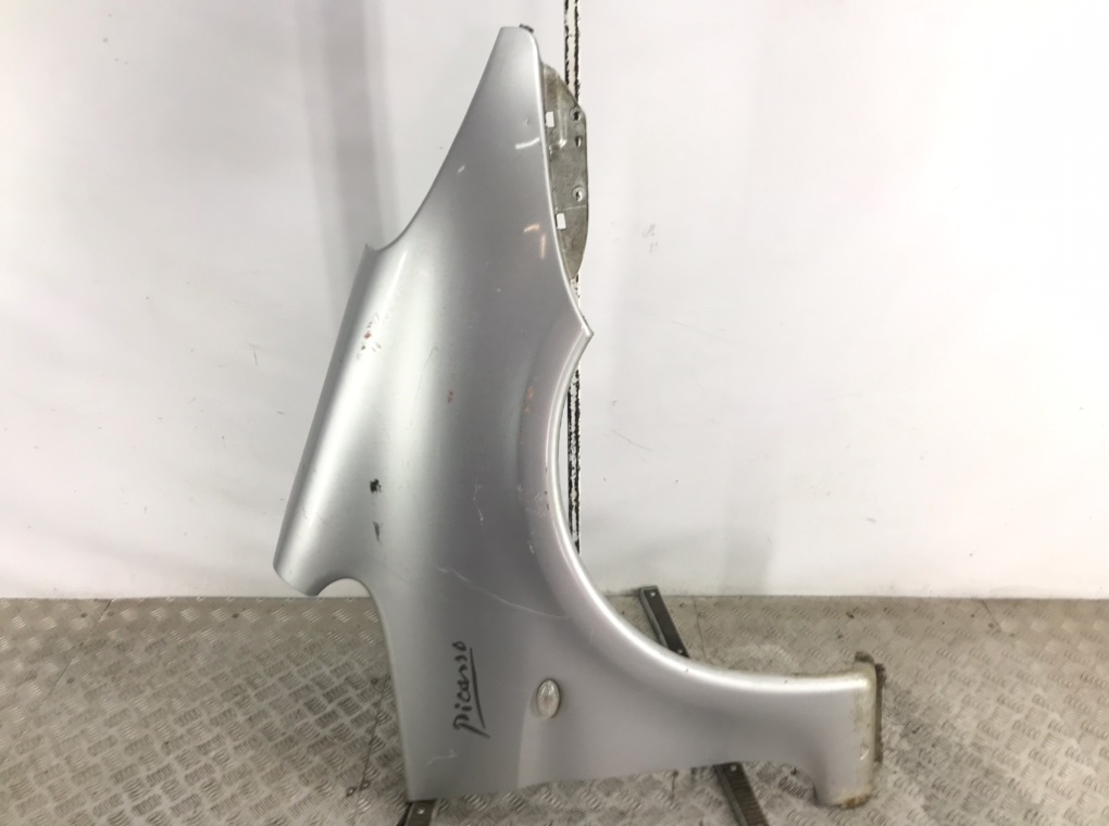 Крыло переднее правое для Citroen Xsara Picasso, 2002 г. 1.8 i бензин б/у