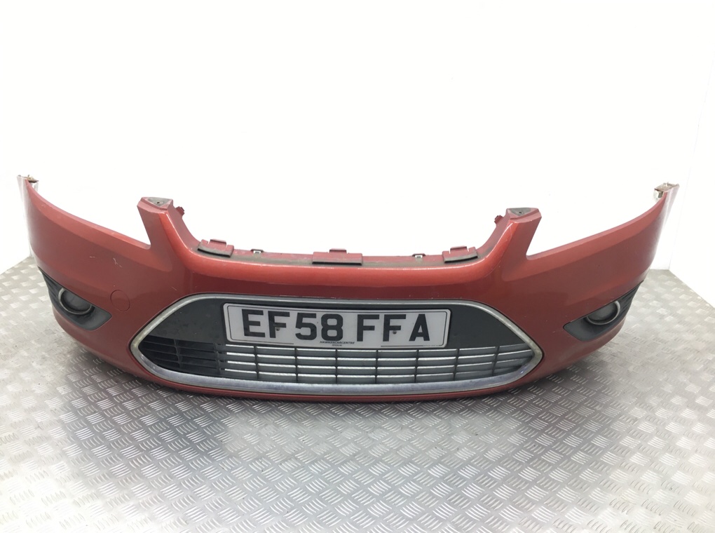 Бампер передний для Ford Focus, 2009 г. 1.6 TDCi дизель б/у