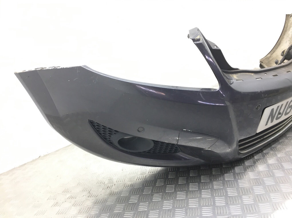 Бампер передний для Opel Zafira, 2010 г. 1.7 CDTi дизель б/у — фото 3