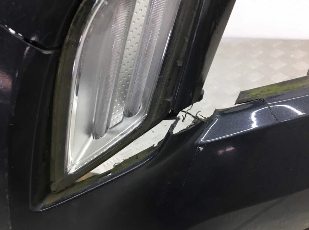 Бампер передний для Volvo V60, 2012 г. 2.0 TD дизель б/у — фото 9