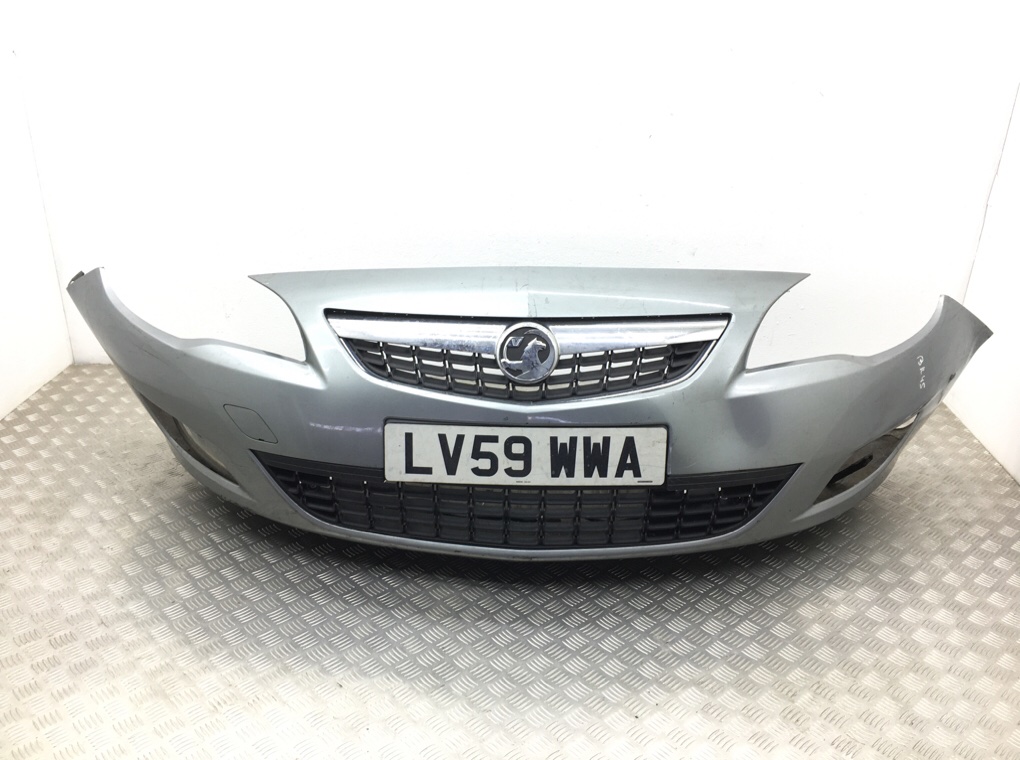 Бампер передний для Opel Astra, 2009 г. 1.6 i бензин б/у