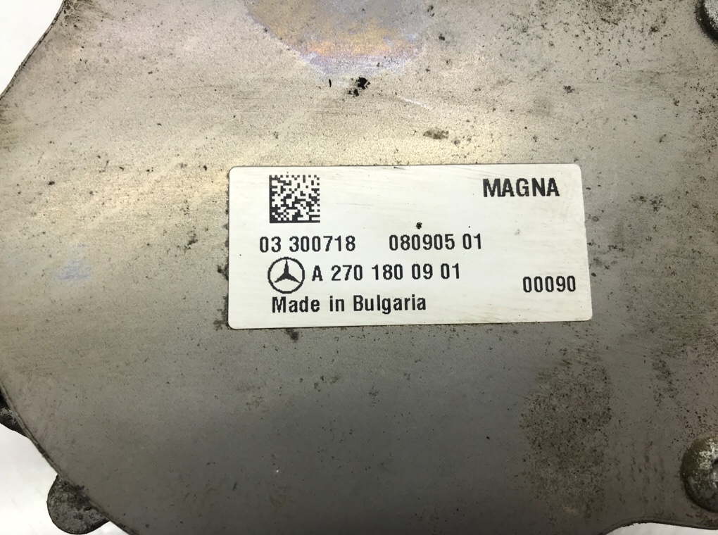 Насос вакуумный для Mercedes CLA C117, 2018 г. 1.6 i бензин б/у — фото 5