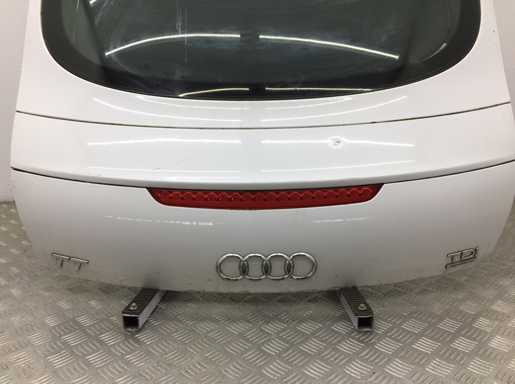 Крышка багажника для Audi TT, 2009 г. 2.0 TDi дизель б/у — фото 3