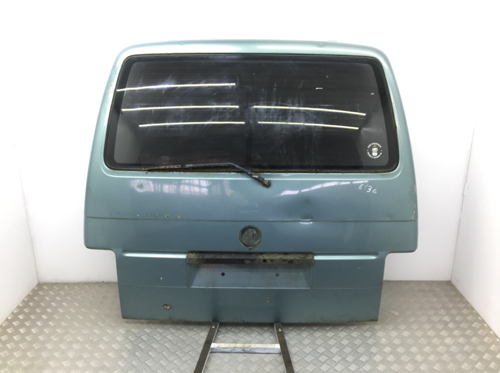 Крышка багажника для Volkswagen Transporter, 2003 г. 1.9 TD дизель б/у