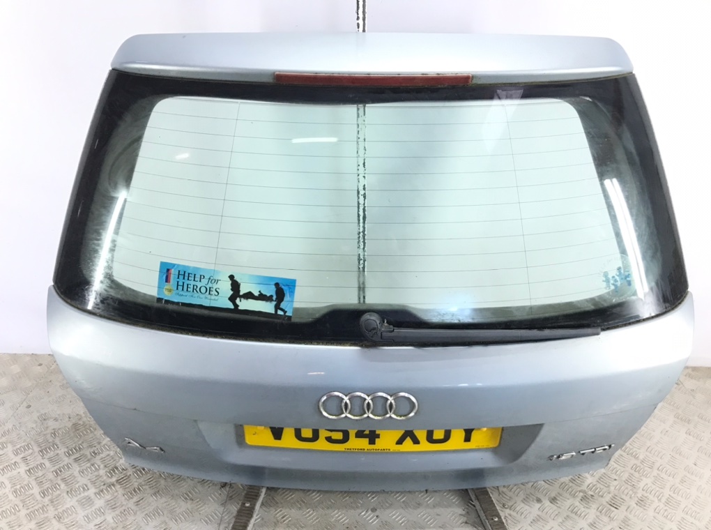 Крышка багажника для Audi A4, 2004 г. 1.9 TDi дизель б/у