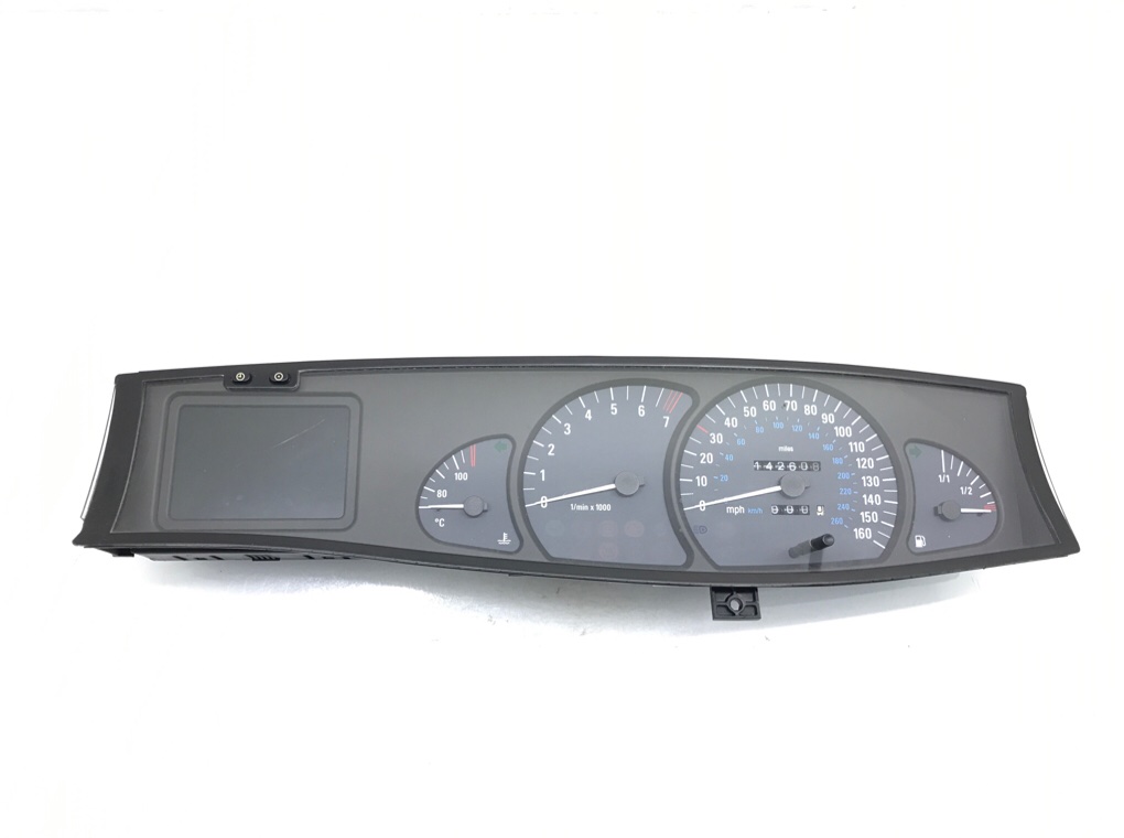 Щиток приборов (приборная панель) для Opel Omega, 2003 г. 2.6 i бензин б/у
