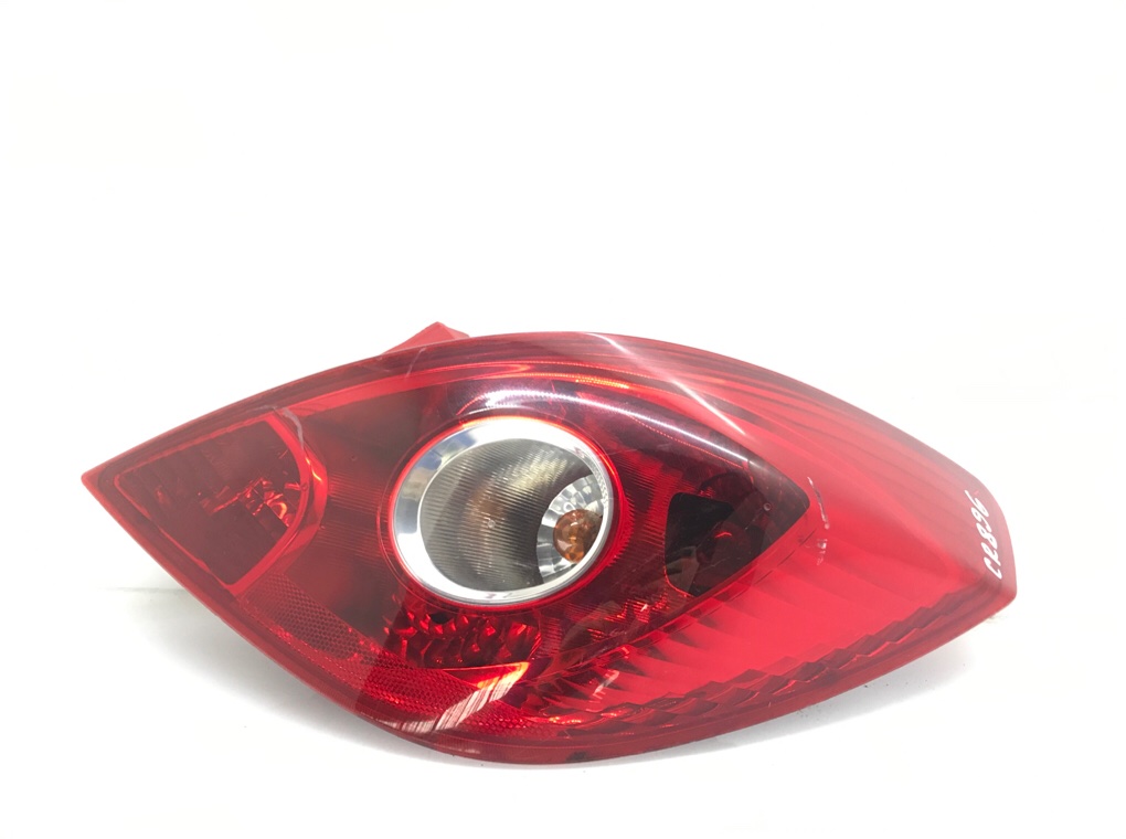 Фонарь задний правый для Opel Corsa, 2013 г. 1.0 i бензин б/у