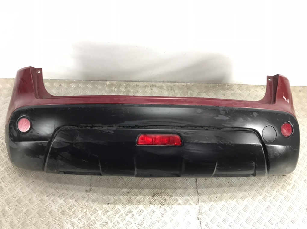 Бампер задний для Nissan Qashqai, 2011 г. 2.0 CDTi дизель б/у