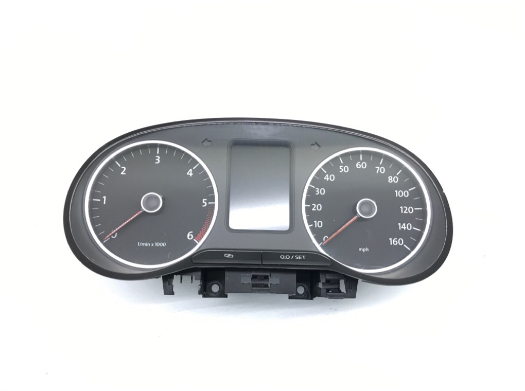 Щиток приборов (приборная панель) для Volkswagen Polo, 2012 г. 1.2 TDI бензин б/у
