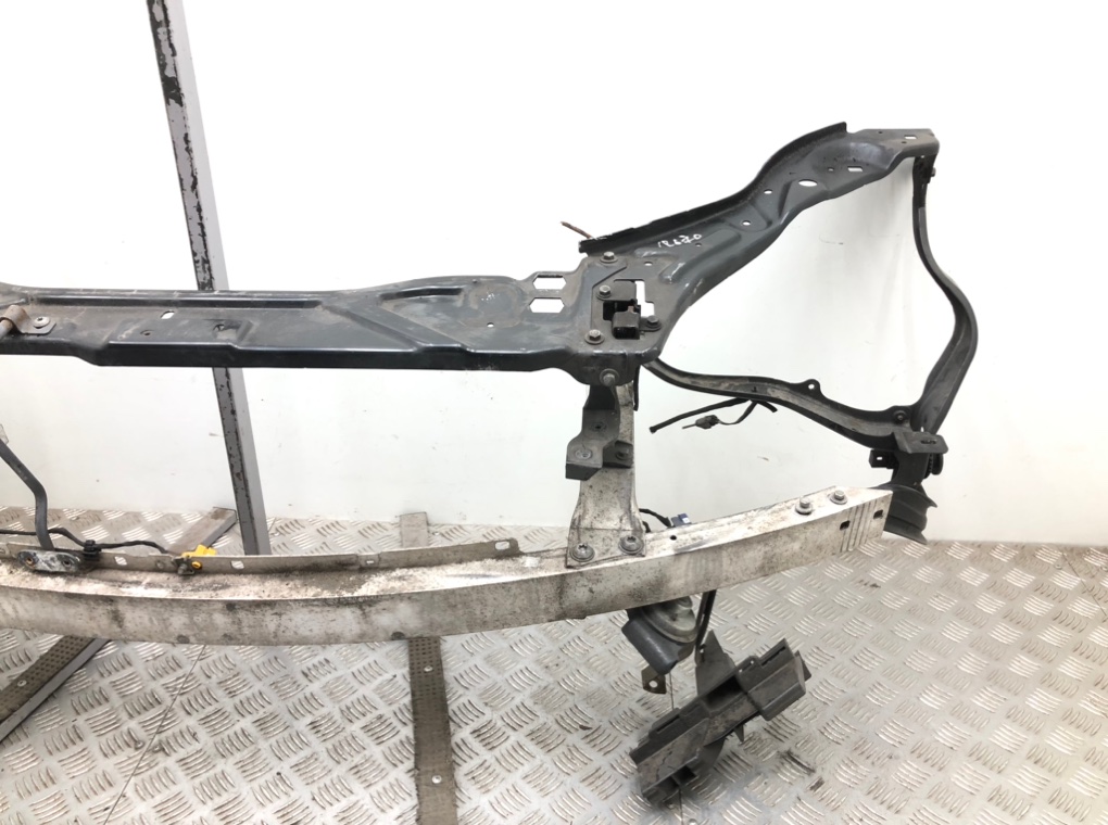 Панель передняя (телевизор) для Mercedes E W212, 2011 г. 2.2 CDi дизель б/у — фото 3