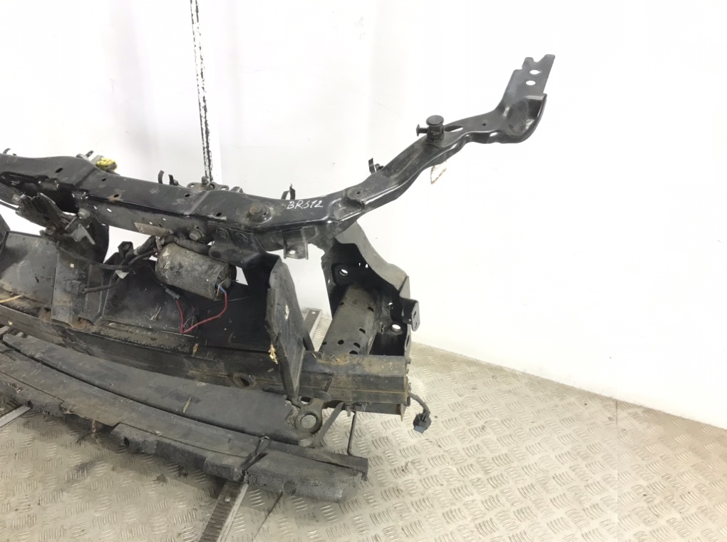 Панель передняя (телевизор) для Nissan Qashqai, 2012 г. 1.5 DCi дизель б/у — фото 2