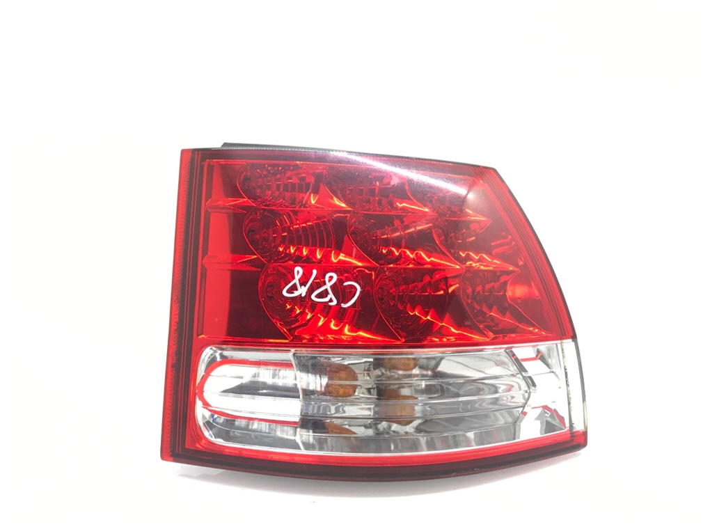 Фонарь задний левый для Citroen C-Crosser, 2008 г. 2.2 HDi дизель б/у