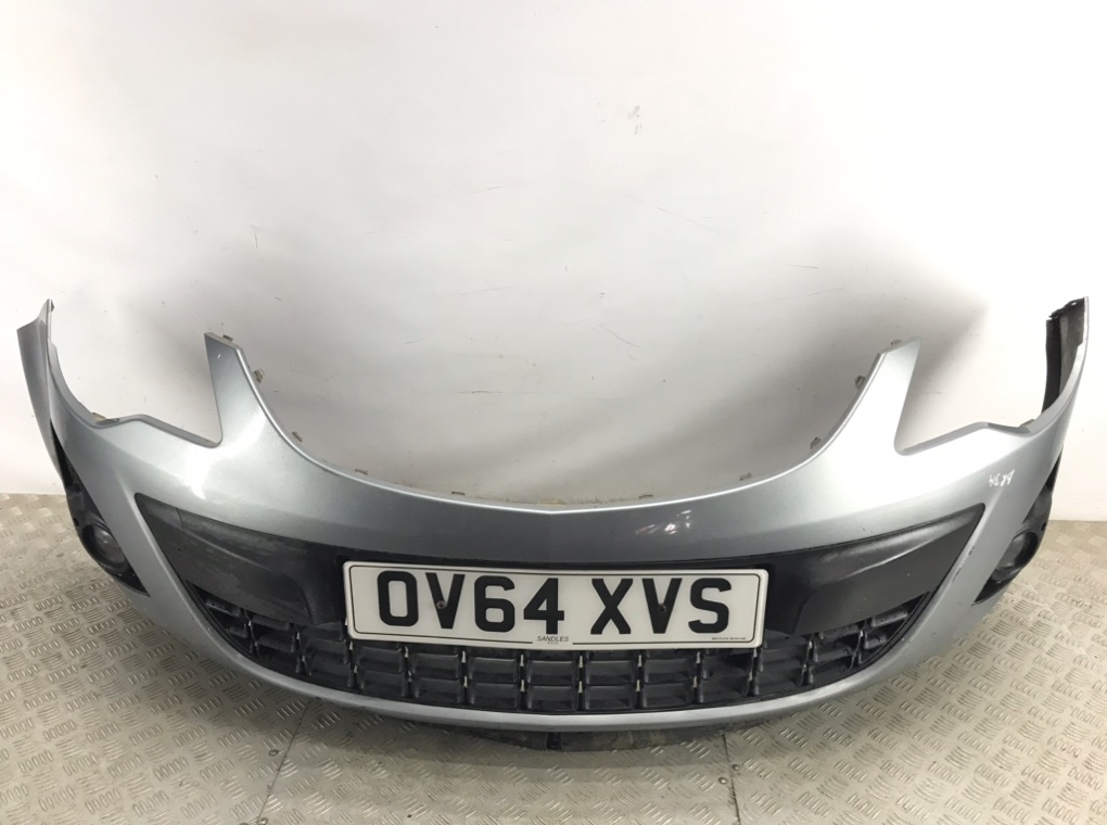Бампер передний для Opel Corsa, 2014 г. 1.4 i бензин б/у