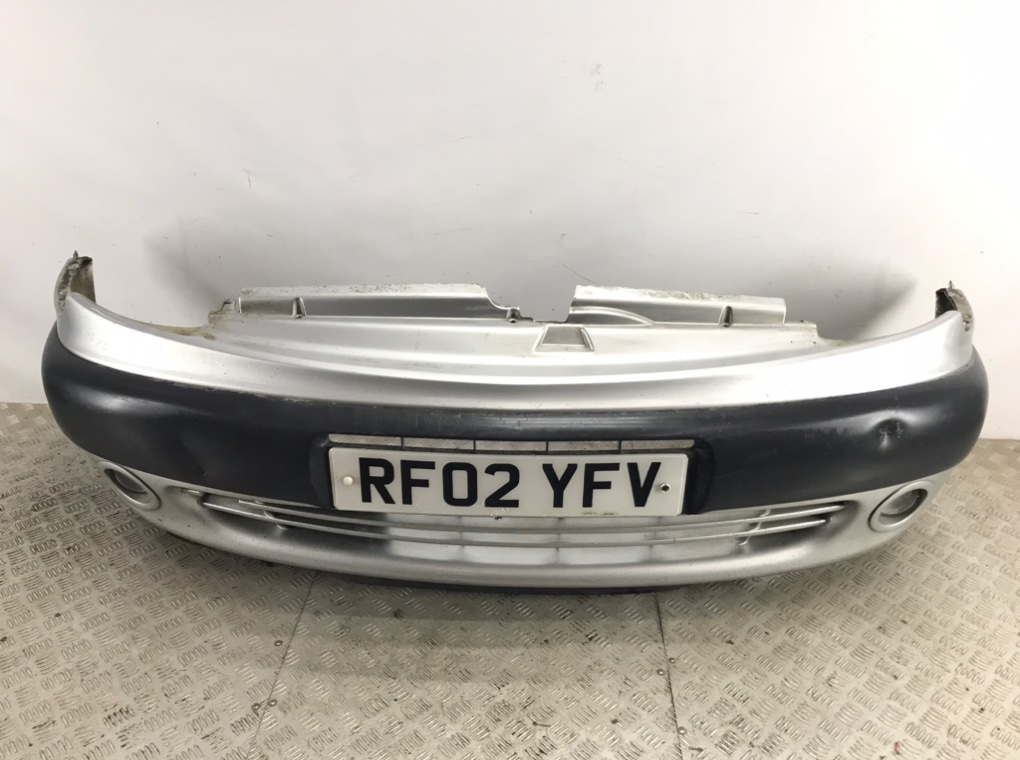 Бампер передний для Citroen Xsara Picasso, 2002 г. 1.8 i бензин б/у