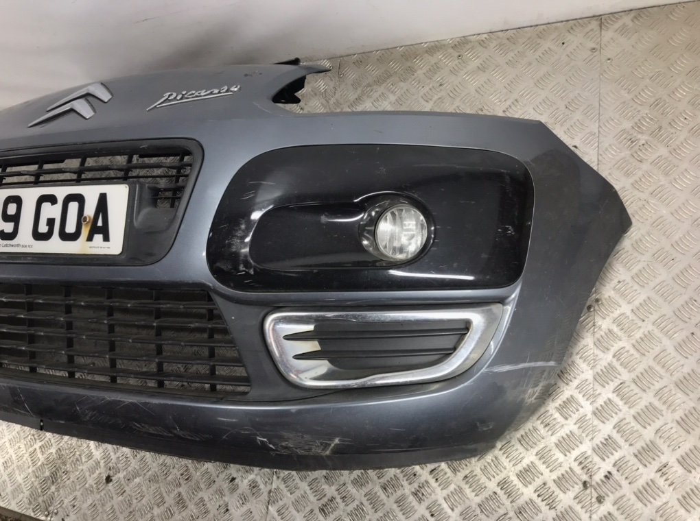 Бампер передний для Citroen C3 Picasso, 2009 г. 1.6 HDi дизель б/у — фото 4