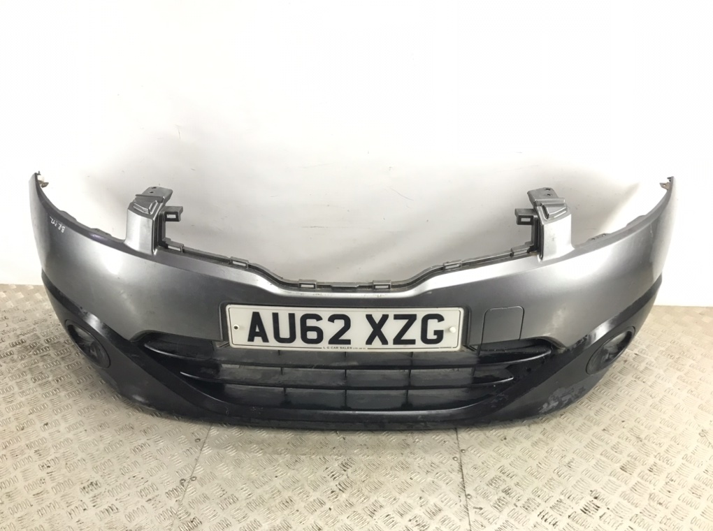 Бампер передний для Nissan Qashqai, 2012 г. 1.5 DCi дизель б/у