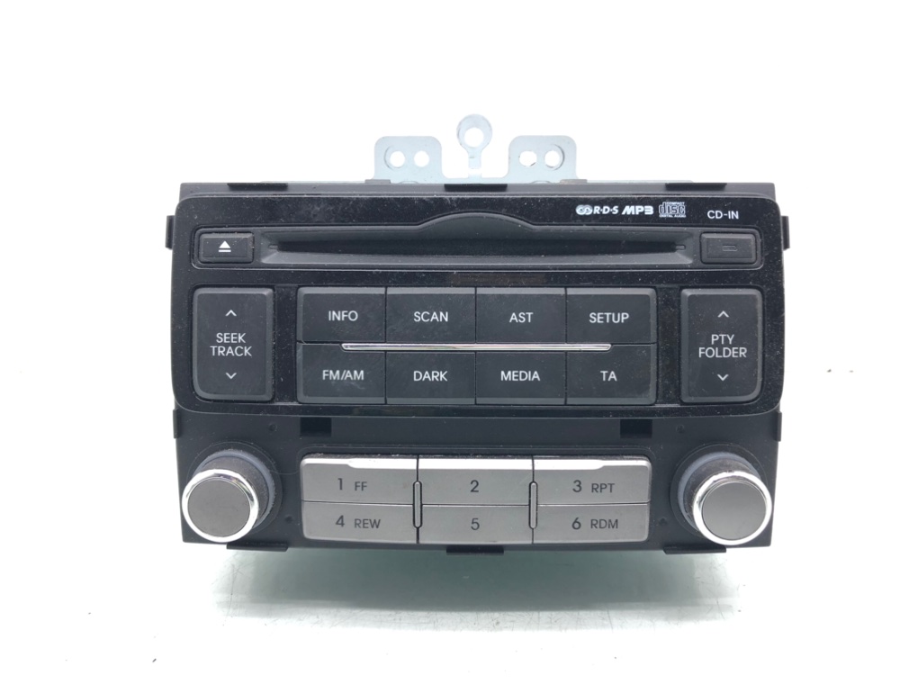 Магнитола для Hyundai i20, 2013 г. 1.2 i бензин б/у
