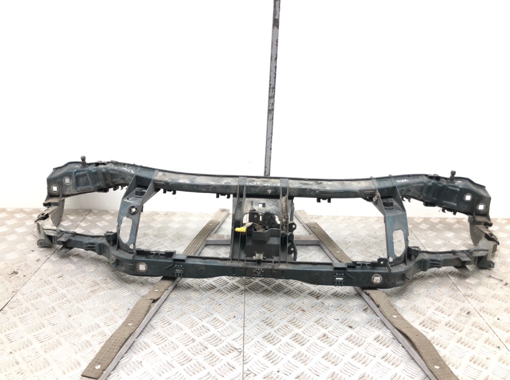 Панель передняя (телевизор) для Ford Mondeo, 2008 г. 1.8 TDCi дизель б/у