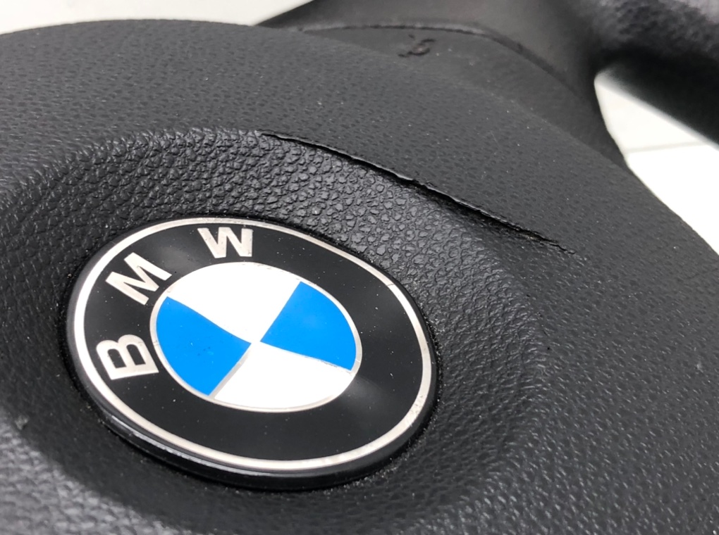 Руль для BMW 1 E87/E81/E82/E88, 2011 г. 2.0 i бензин б/у — фото 5