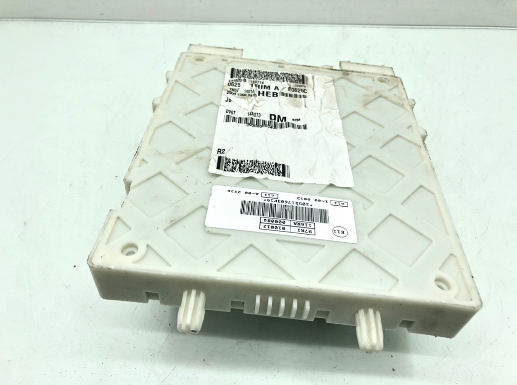 Блок предохранителей для Ford Focus, 2014 г. 1.0 i бензин б/у — фото 2