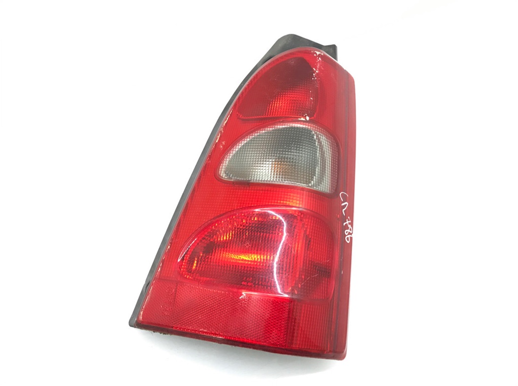 Фонарь задний правый для Suzuki Wagon R, 2003 г. 1.3 i бензин б/у