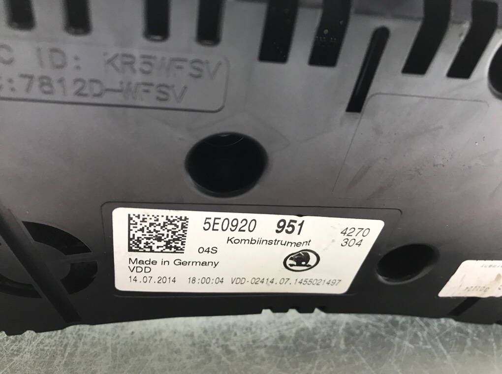 Щиток приборов (приборная панель) для Skoda Octavia, 2014 г. 2.0 TDi дизель б/у — фото 5