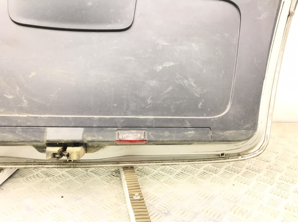 Крышка багажника для Mercedes A W169, 2012 г. 1.5 i бензин б/у — фото 7