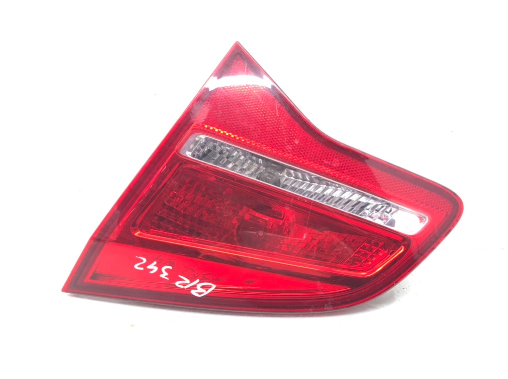 Фонарь крышки багажника правый для Opel Meriva, 2010 г. 1.4 i бензин б/у