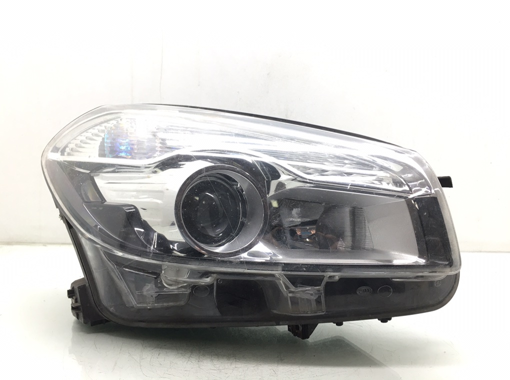 Фара правая для Nissan Qashqai, 2011 г. 1.5 DCi дизель б/у