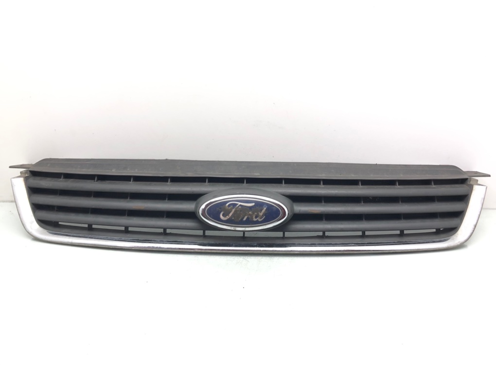 Решетка радиатора для Ford Kuga, 2008 г. 2.0 TDCi дизель б/у