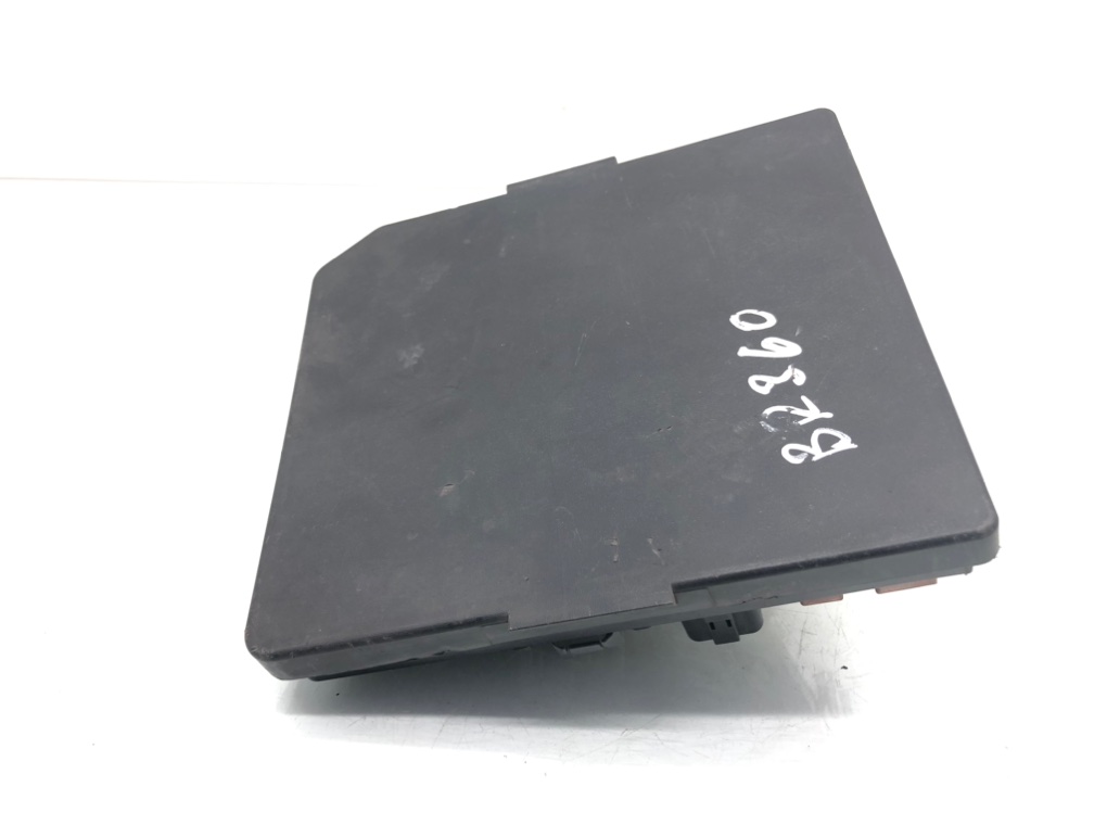 Блок предохранителей для Nissan Qashqai, 2011 г. 2.0 CDTi дизель б/у — фото 4