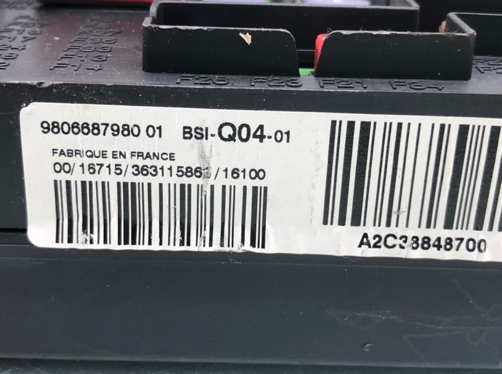 Блок предохранителей для Citroen C4 Grand Picasso, 2016 г. 1.6 HDi дизель б/у — фото 5
