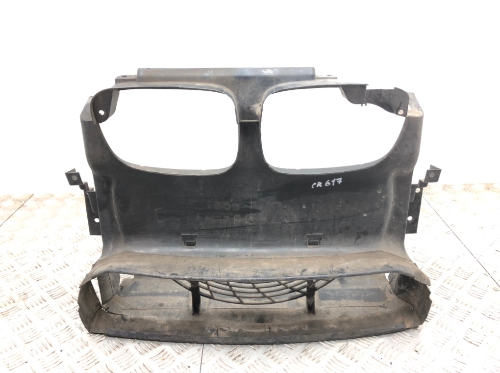Панель передняя (телевизор) для BMW 3 E46, 2000 г. 3.0 i бензин б/у