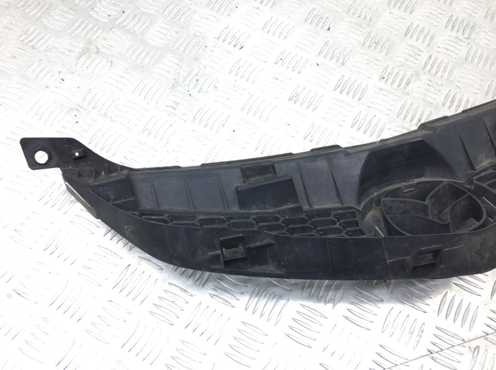 Решетка радиатора для Mazda 6, 2007 г. 2.0 i бензин б/у — фото 4
