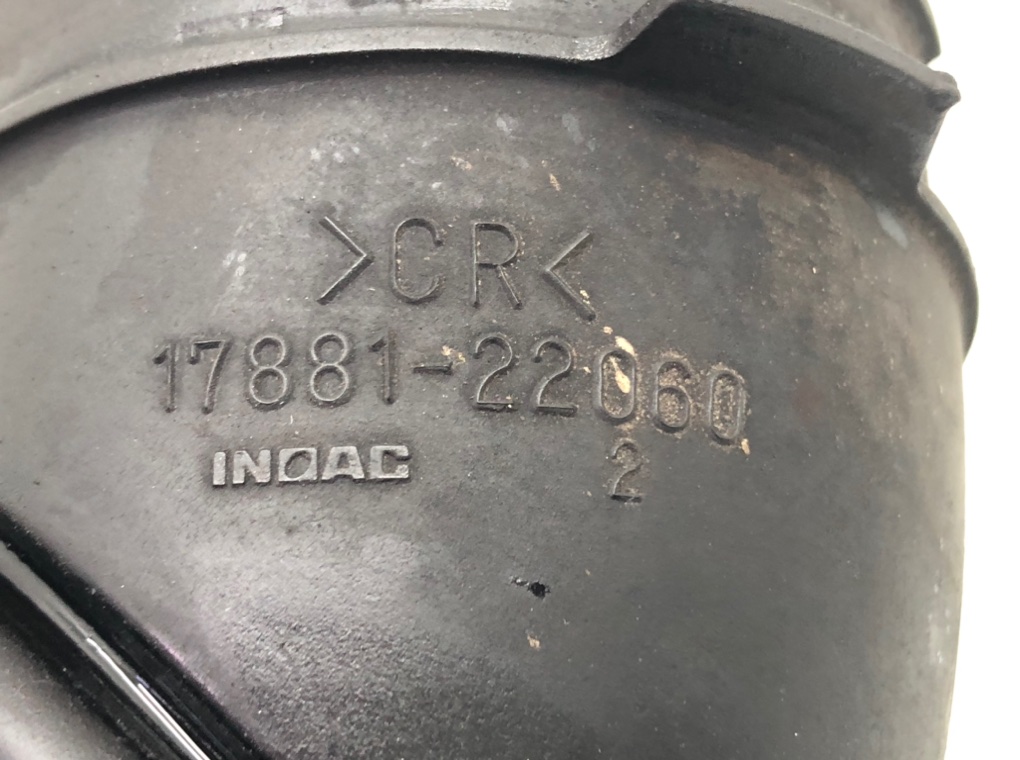 Патрубок воздушного фильтра для Toyota RAV4, 2001 г. 1.8 i бензин б/у — фото 5
