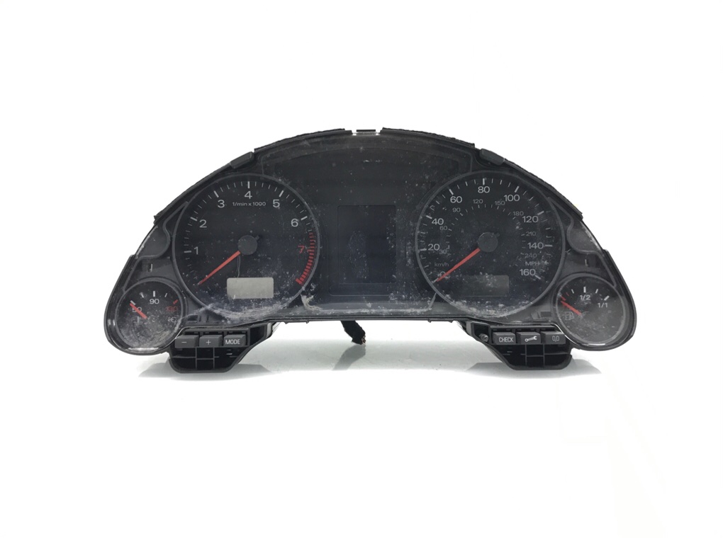 Щиток приборов (приборная панель) для Audi A4, 2006 г. 1.8 Ti бензин б/у