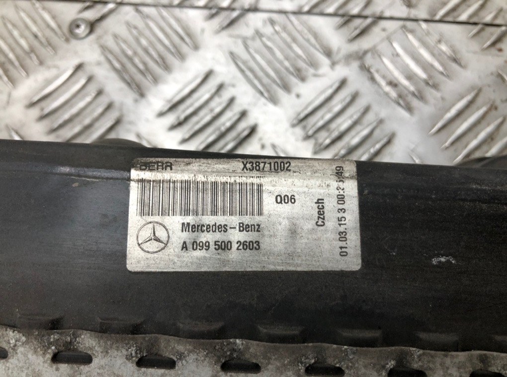 Радиатор (основной) для Mercedes E C207, 2015 г. 2.2 CDi дизель б/у — фото 7