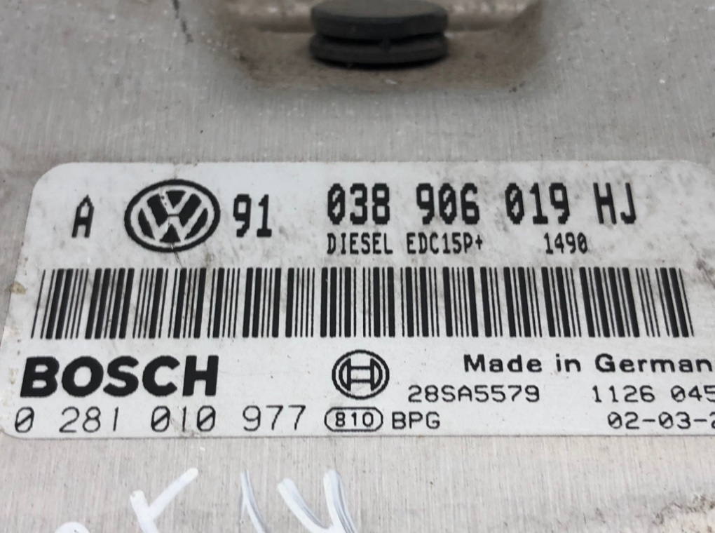 Блок управления двигателем для Volkswagen Golf, 2002 г. 1.9 TDi дизель б/у — фото 5