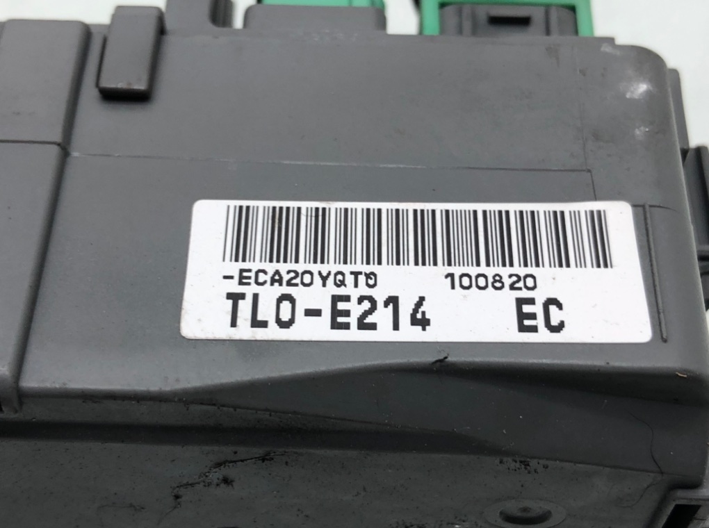 Блок предохранителей для Honda Accord, 2010 г. 2.2 D дизель б/у — фото 5