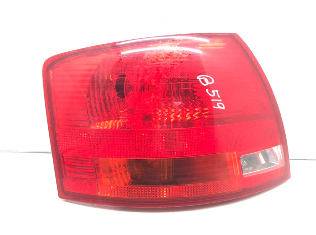 Фонарь задний левый для Audi A4, 2008 г. 1.9 TDi дизель б/у
