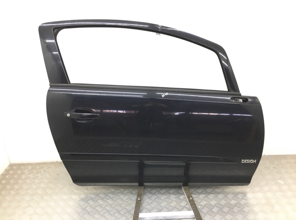 Дверь передняя правая для Opel Corsa, 2009 г. 1.2 i бензин б/у