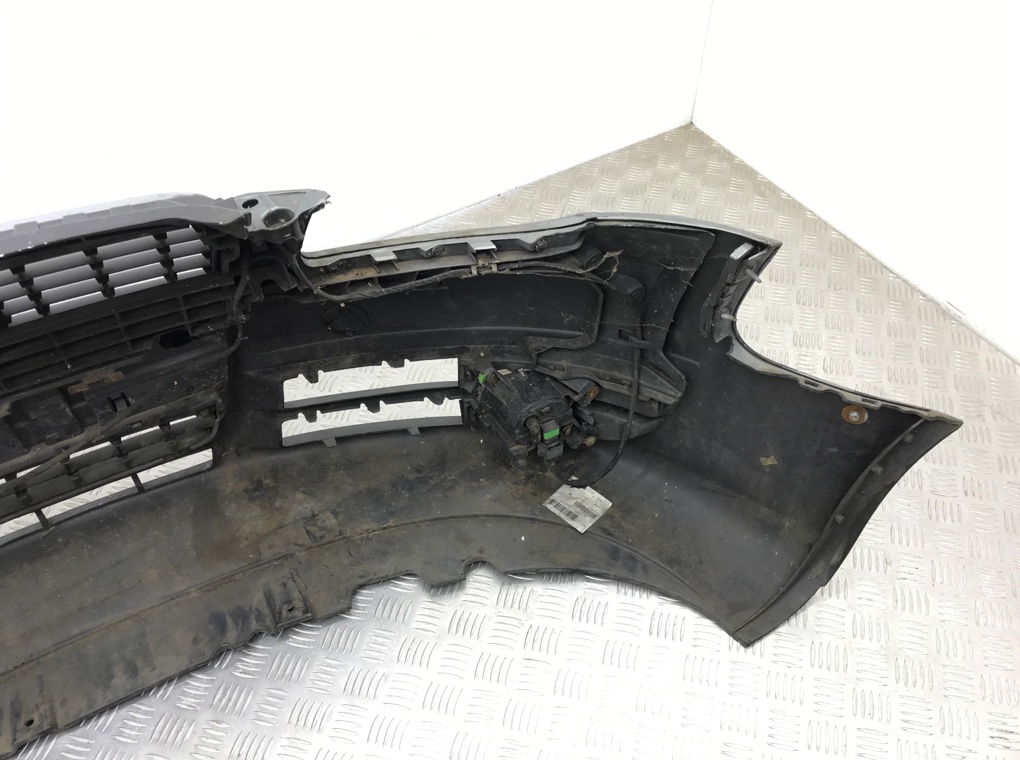 Бампер передний для Audi A4, 2006 г. 1.8 Ti бензин б/у — фото 7