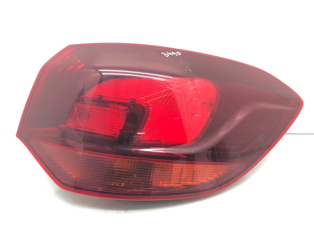 Фонарь задний правый для Opel Astra, 2014 г. 2.0 CDTi дизель б/у