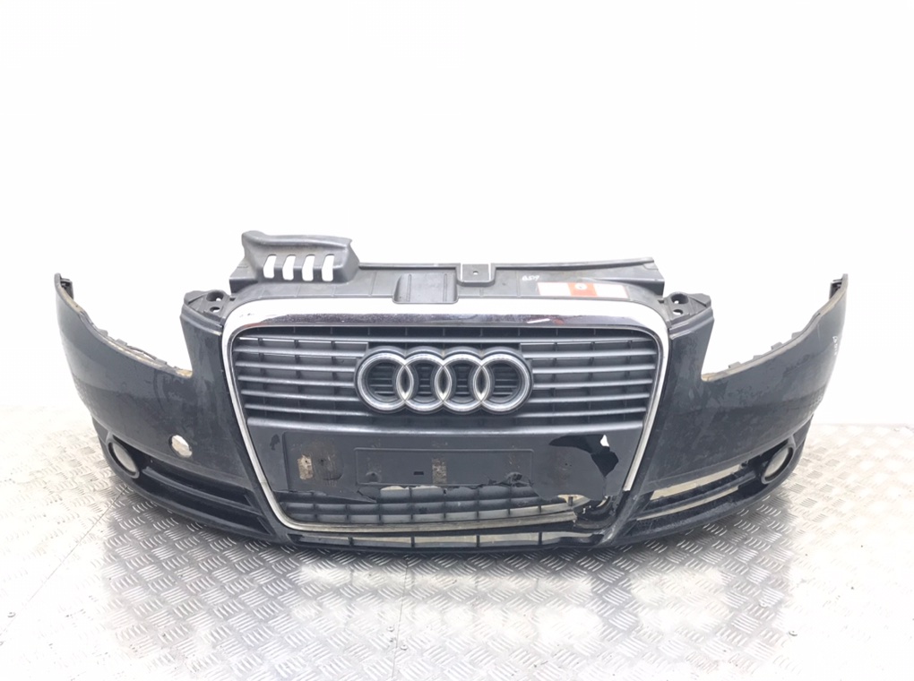 Бампер передний для Audi A4, 2008 г. 1.9 TDi дизель б/у