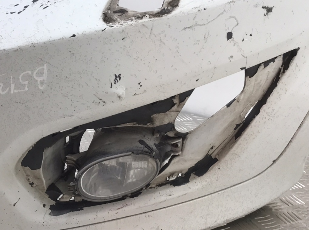 Бампер передний для Volvo C30, 2012 г. 2.0 i бензин б/у — фото 5
